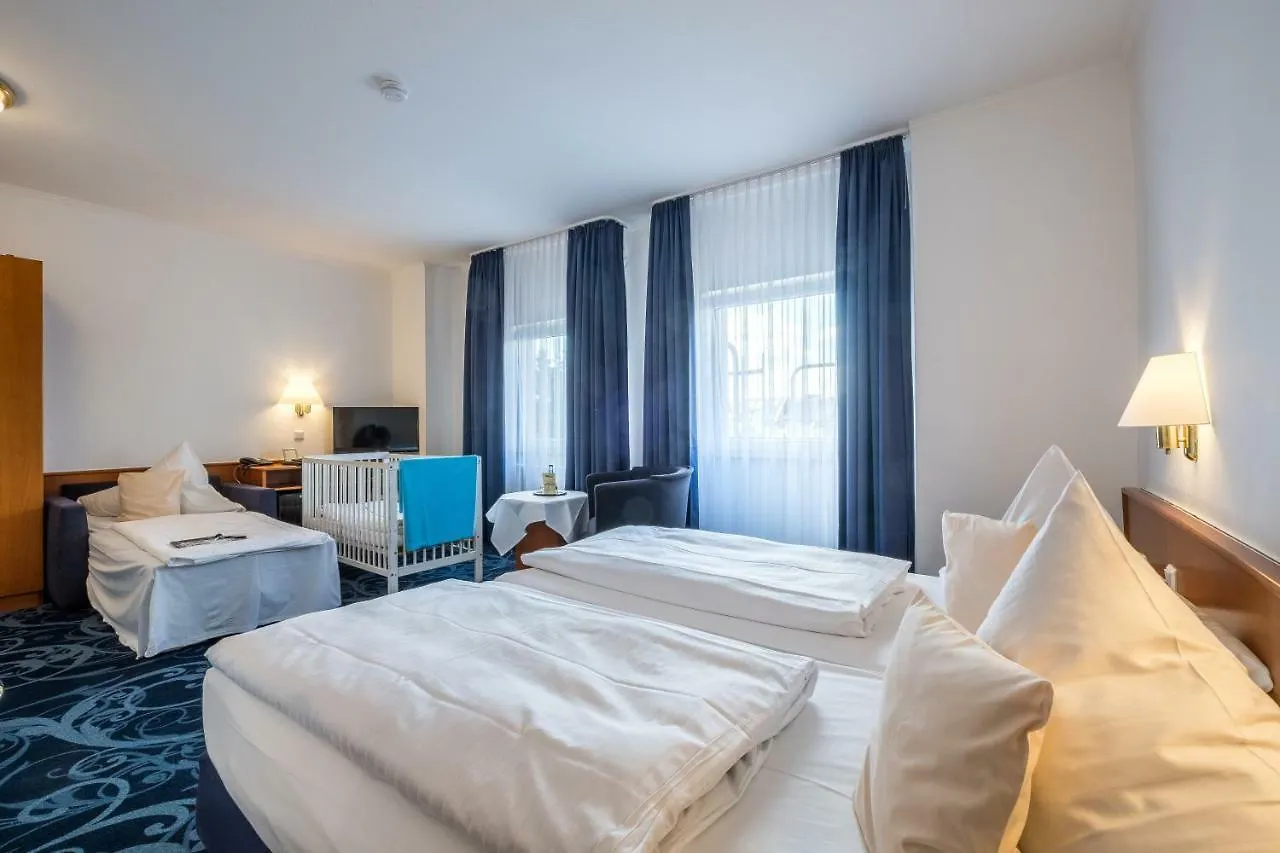 Hotel Gertrudenhof Keulen 3*,